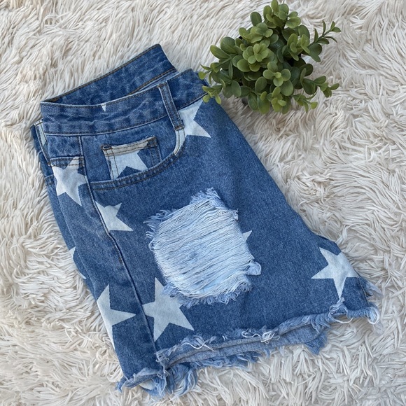 Love + Harmony Star Cutoff Jean Shorts 💗 Blue & White - Picture 6 of 10